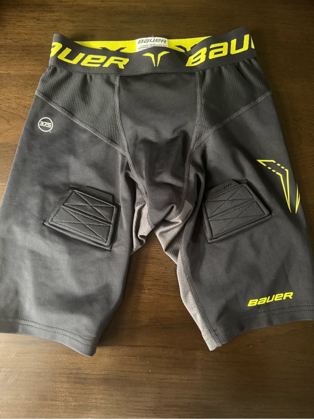Bauer Youth Large Compression Hockey Jock Shorts Built In Cup 37.5 Black L/G